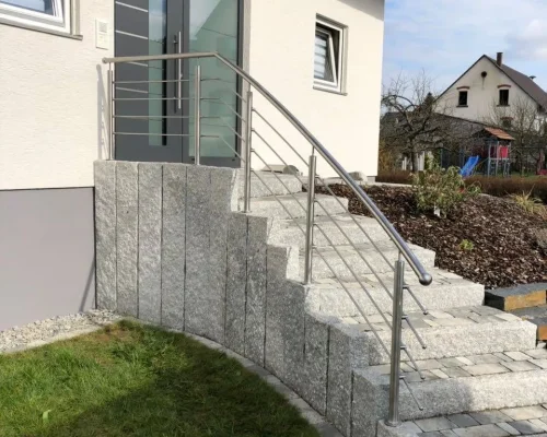 Schlosserei_Schmidt_Referenzen_Innengelaender_und_Aussengelaender_Image_21-1920w