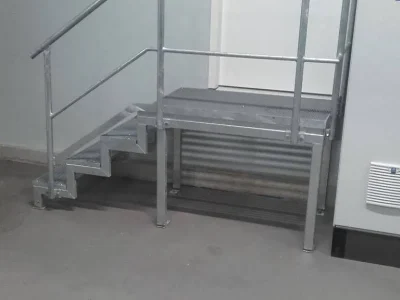 Schlosserei_Schmidt_Referenzen_Treppen_und_Steigleiterm_Image_02-1920w